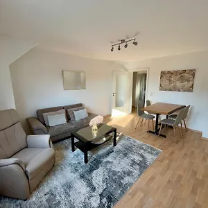 Gross, Aber Gemuetlich - Citynah Apartment Unna